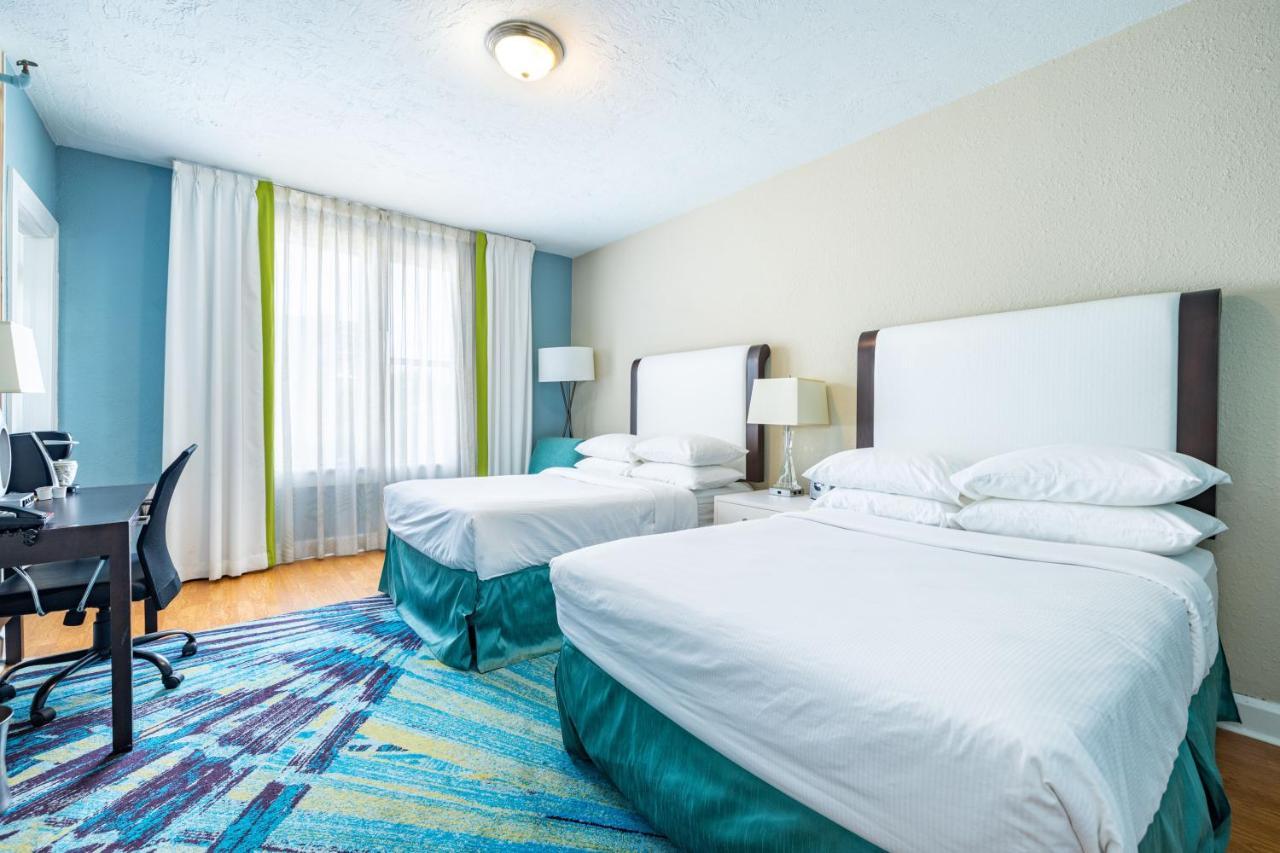 The Exchange Hotel St. Petersburg Ngoại thất bức ảnh