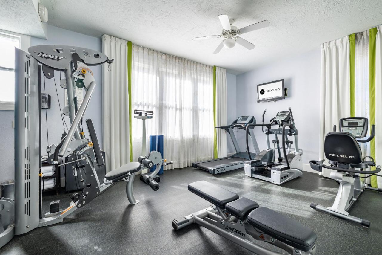 The Exchange Hotel St. Petersburg Ngoại thất bức ảnh